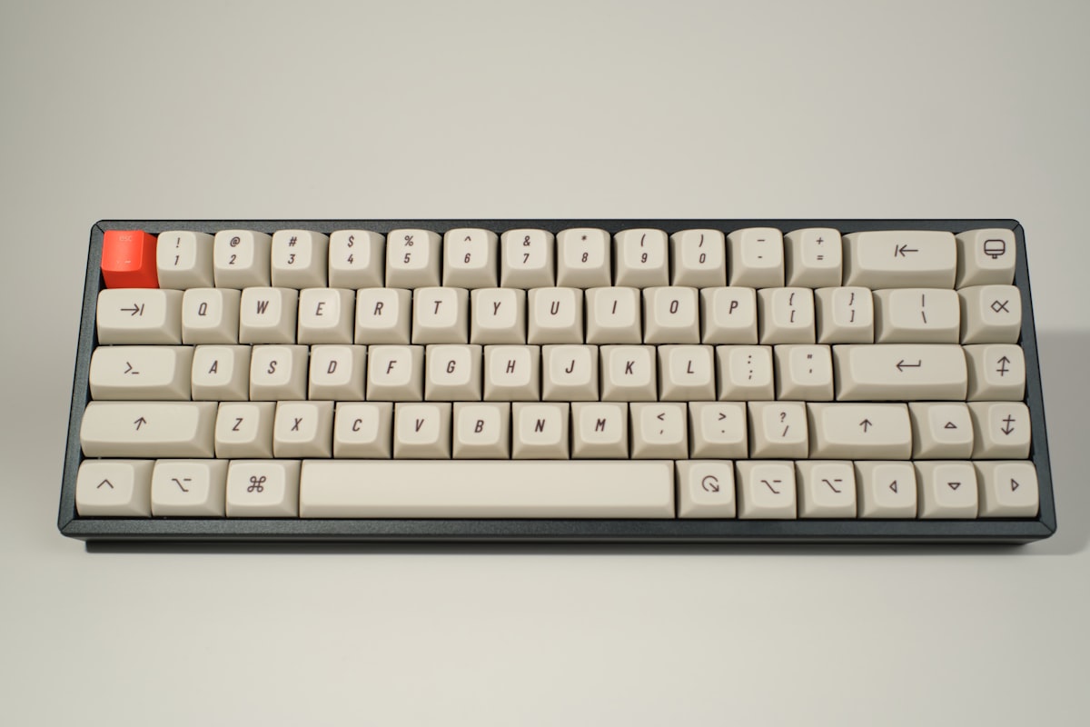 بوت واتساب لشركات التوصيل والخدمات اللوجستية بكلود AI